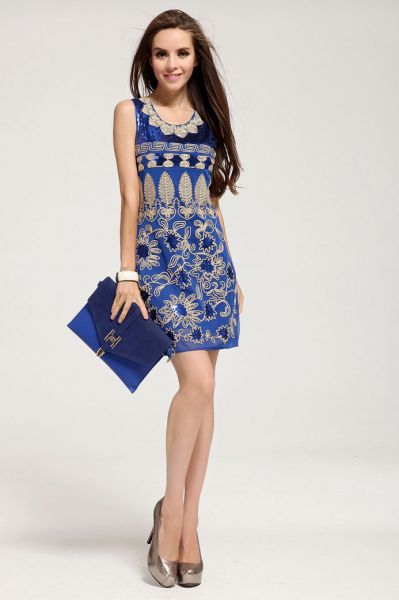 Vestido Paetês com Bordados Glamours