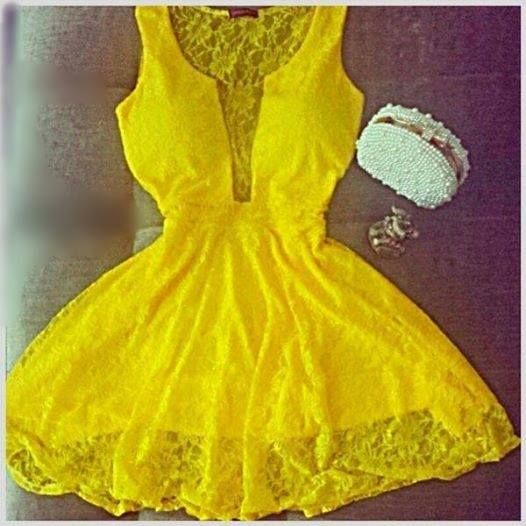 Vestido de Renda Importada