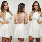 Vestido em Renda Grife